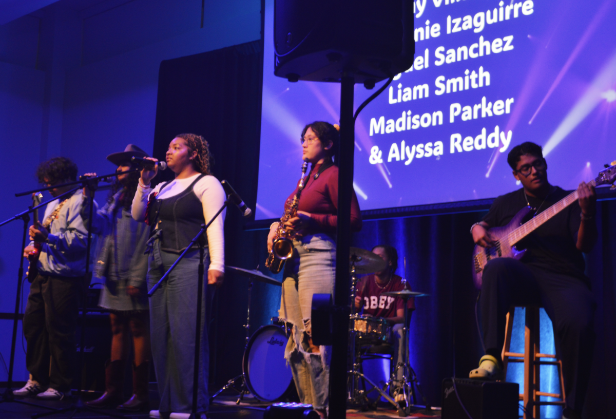 Timothy Villaneuva, Stephanie Izaguirre, Madison Parker, Liam Smith, Miguel Duran and Alyssa Reddy take the stage as the first act of the night